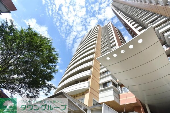 河田町ガーデン2の物件外観写真